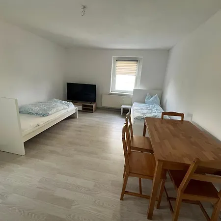 Ferien- Und Monteurwohnung Naehe Leuna, Halle, Merseburg Und Geiseltalsee Braunsbedra